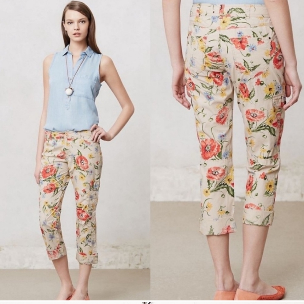 Floral Cropped Cargo Pants
